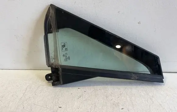 Audi Q2 - Rear vent window glass 81A845214