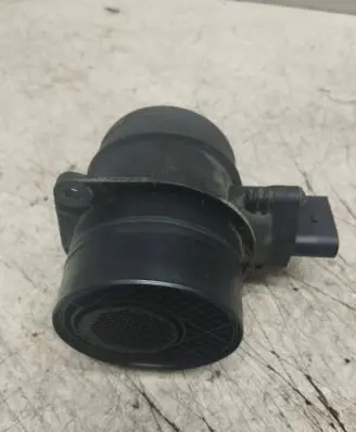 Audi A4 S4 B7 8E 8H Mass air flow meter 0281002461 074906461B