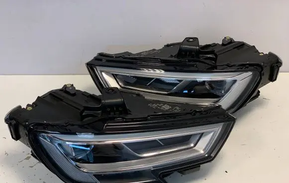 Audi A3 S3 8V Headlights/headlamps set 8V0941034C 8V0941033C