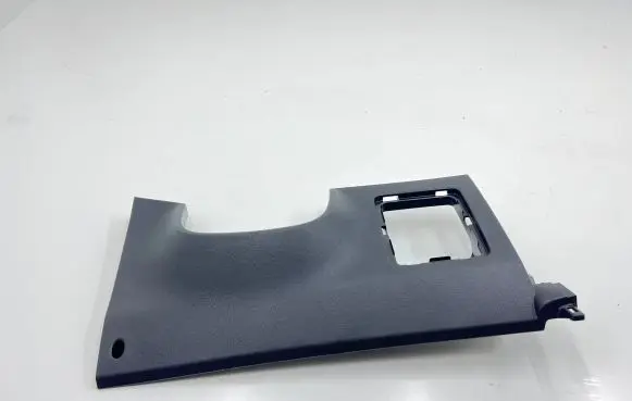 KIA Sportage Dashboard lower bottom trim panel 84750F1900WK 20190228 T2S0176