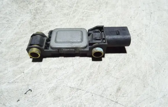 Audi A4 S4 B6 8E 8H Airbag deployment crash/impact sensor 8E0959651