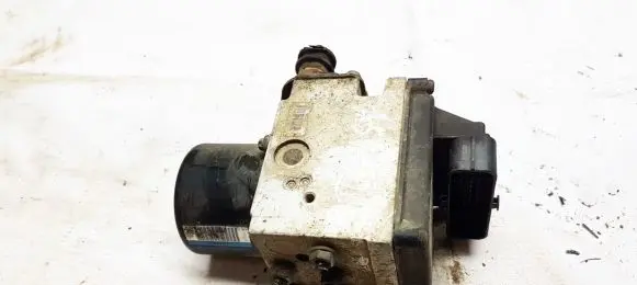 Volkswagen PASSAT B6 ABS Pump 3C0614109 16420501