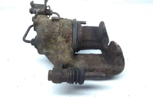 Volkswagen PASSAT B5 Front brake caliper