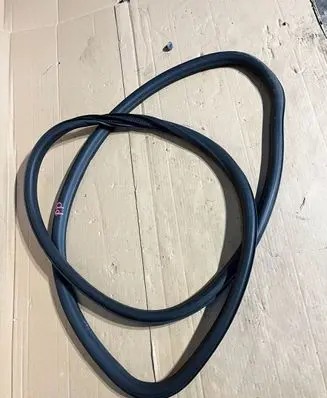 Opel Meriva B Front door rubber seal braknumeruczci