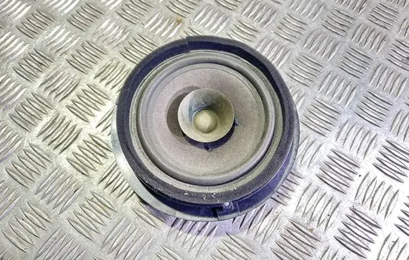 Suzuki Grand Vitara II Front door speaker 3910265J00