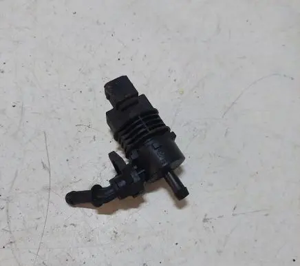 BMW 5 E39 Valve vacuum 1433602