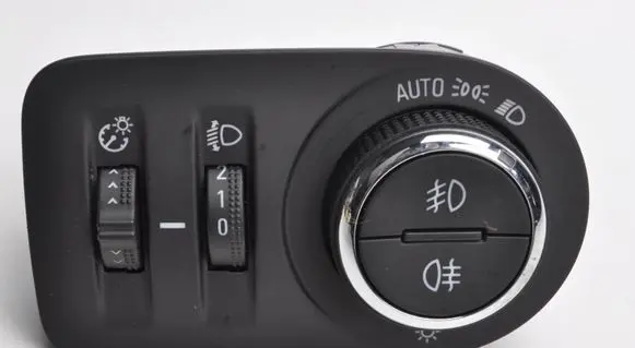 Opel Astra K Light switch 39050756