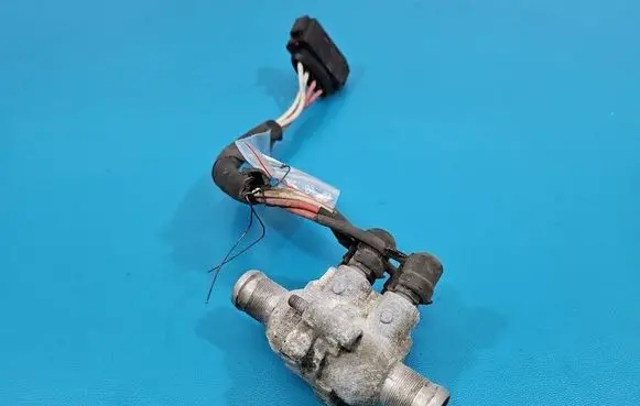 Nissan X-Trail T32 Coolant heater IMPRK1570171
