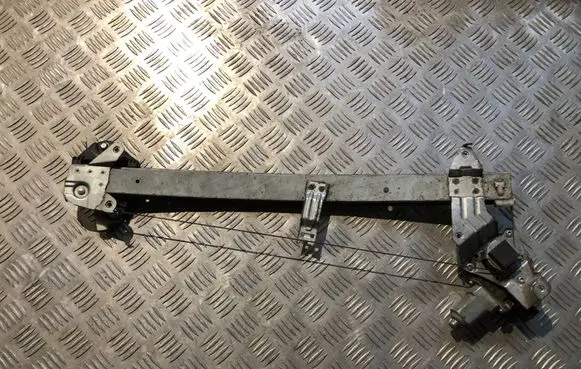 Subaru Forester SJ Front door window regulator with motor