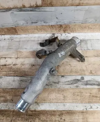 Toyota Corolla Verso AR10 Intercooler hose/pipe
