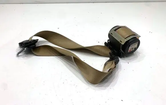 BMW 5 E60 E61 Front seatbelt