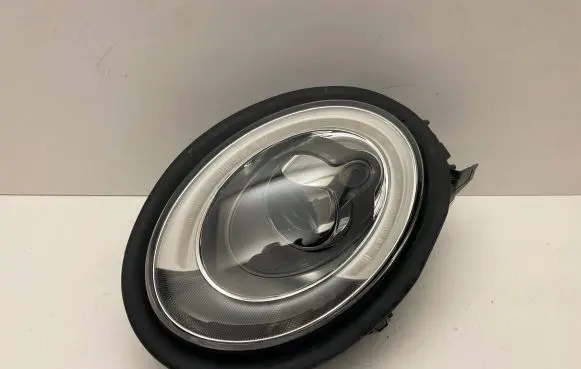 Mini One - Cooper F56 F55 Headlight/headlamp 2574487 90085724 25744870102C2