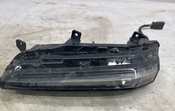 Peugeot 308 LED Daytime headlight 9835230880 01504102 2PT2755