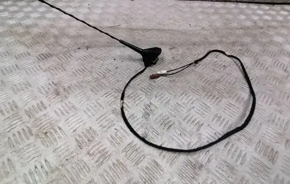 Renault Captur Radio antenna 28R023002 E13033033