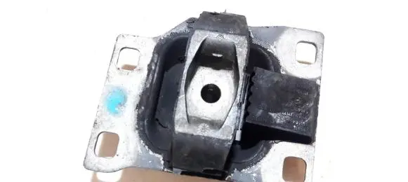 Ford Focus Engine mount bracket 98AB7M121PB 538584B