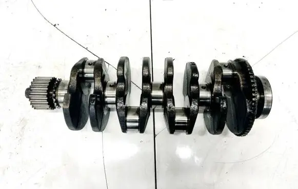 Skoda Fabia Mk1 (6Y) Crankshaft 