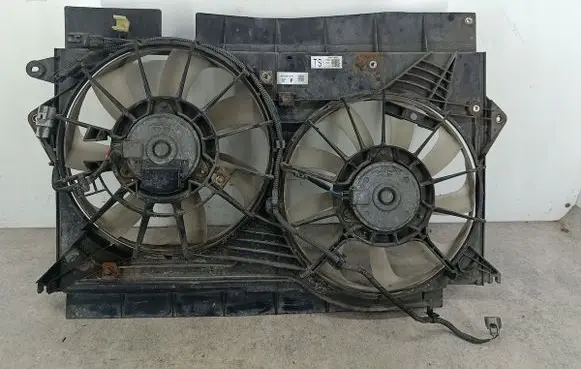 Toyota Avensis T270 Electric radiator cooling fan