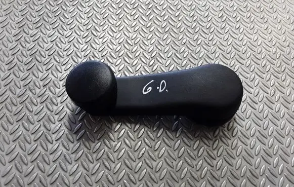 Skoda Octavia Mk1 (1U) Rear door window winding handle 1H0837581D