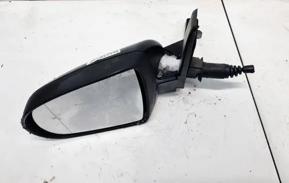 Mitsubishi Colt Front door electric wing mirror 7632A161