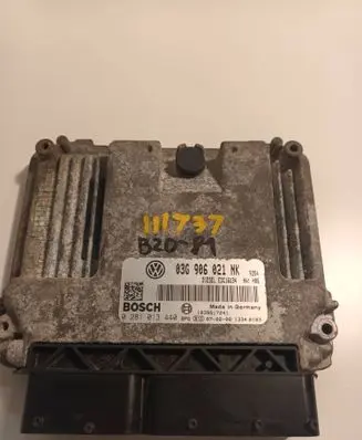 Volkswagen PASSAT B6 Engine control unit/module 03G906021NK 0281013440 1039S17241