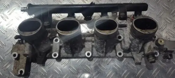 Alfa Romeo 147 Intake manifold