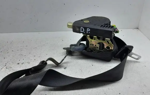 Skoda Fabia Mk1 (6Y) Front seatbelt 6Y0857702B