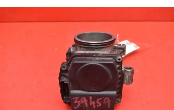 Renault Scenic I Throttle body valve 8200063652