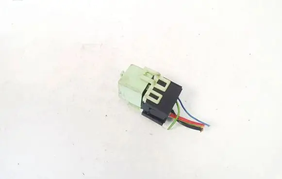 BMW 5 E39 Other relay 61368373700 61.36-8373700