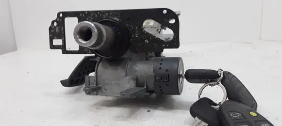 Volvo V70 Ignition lock 73760