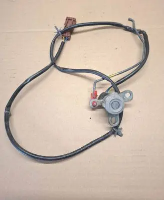 Nissan X-Trail T30 Front door lock