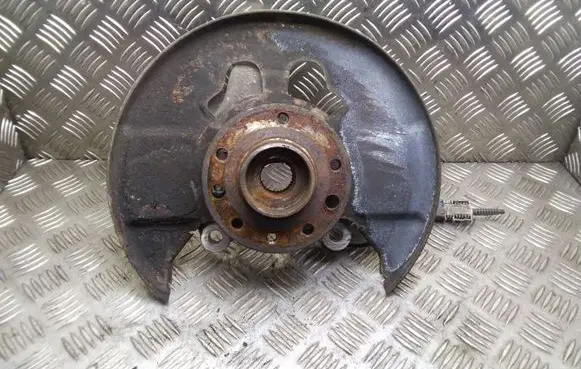 Opel Signum Front wheel hub