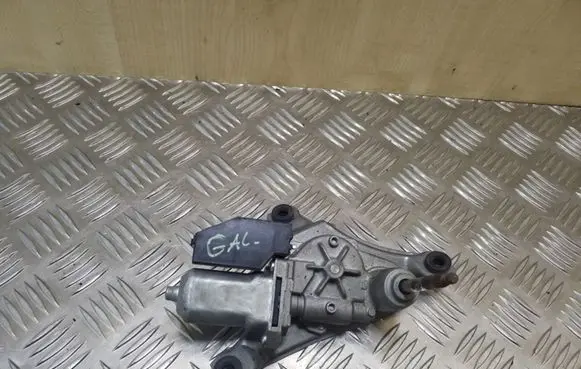 Toyota Auris 150 Rear window wiper motor 8513002030 2596000822