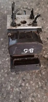 Audi A4 S4 B5 8D ABS Pump 8e0614111 0265216411