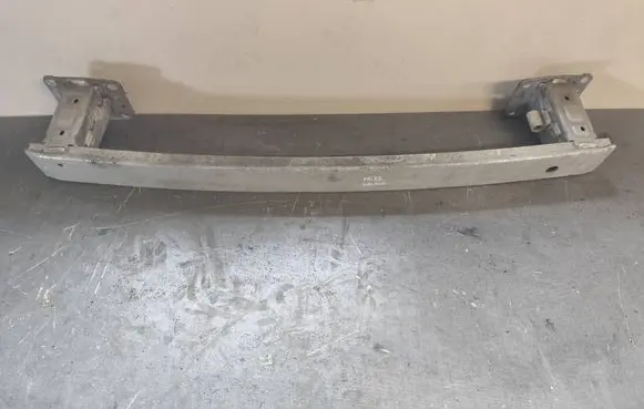 Peugeot 308 Rear bumper cross member 9647366080