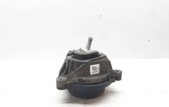 BMW 3 GT F34 Engine mount bracket 6787658
