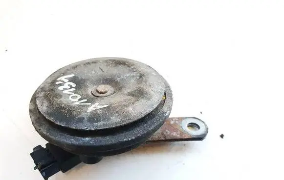 Toyota Yaris Horn signal e1000208
