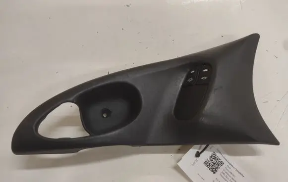 Ford Focus Electric window control switch 98ABA22621F