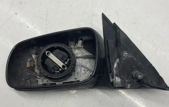 Volkswagen PASSAT B5 Front door wing mirror part 020479