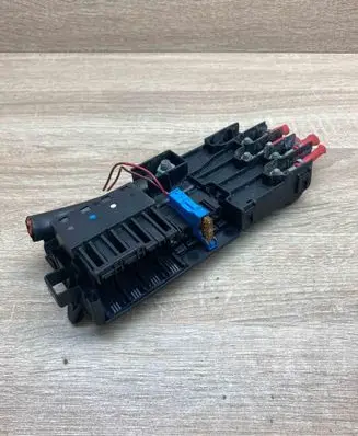 Mercedes-Benz E W211 Battery relay fuse 2115452301 1394841 1394842