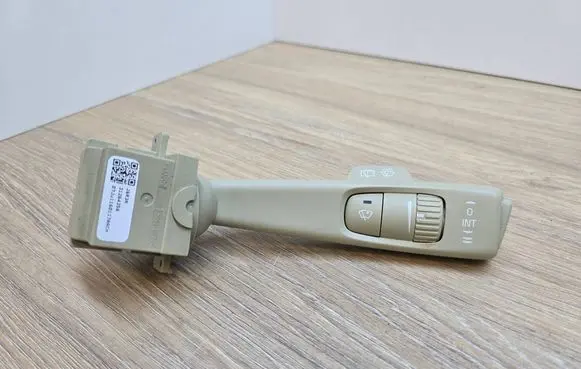 Volvo V70 Wiper control stalk 31264356