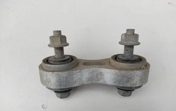 Tesla Model X Rear control arm 1027441-00-A
