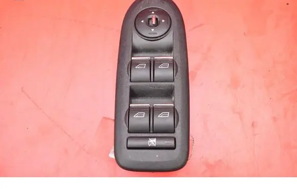 Ford Kuga I Electric window control switch 8M5T-14A132-AC