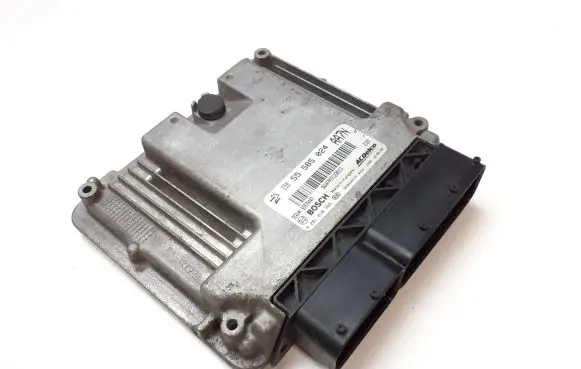 Opel Insignia A Engine control unit/module 55585024