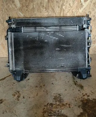 Opel Antara Radiator set 20874703 9548107