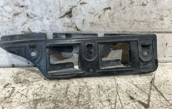 Volkswagen Golf V Front bumper mounting bracket 1K0807183