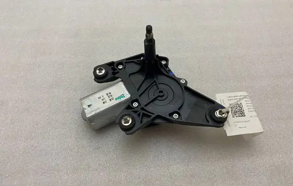 Buick Encore I Rear window wiper motor 96955193
