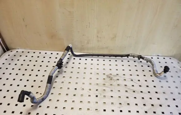 Audi TT TTS Mk2 Vacuum line/pipe/hose 1K2612179A