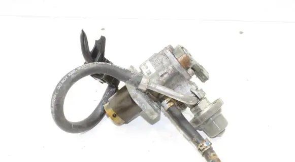 Lexus GS 300 350 430 450H Fuel injection high pressure pump