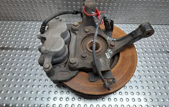 Opel Antara Front wheel hub spindle knuckle S25056287