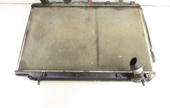 Honda FR-V Coolant radiator 